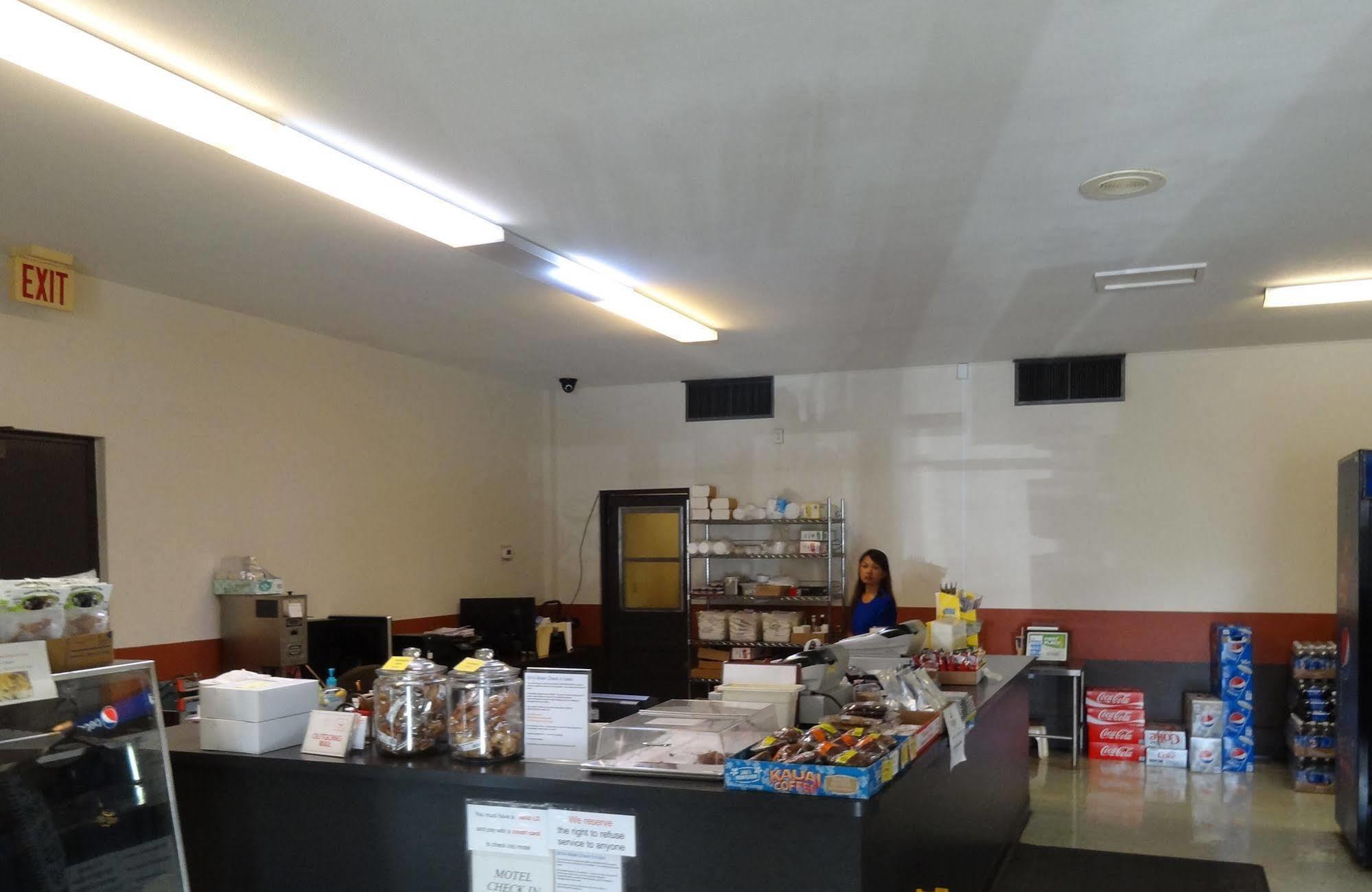 Tip Top Motel Lihue Eksteriør billede